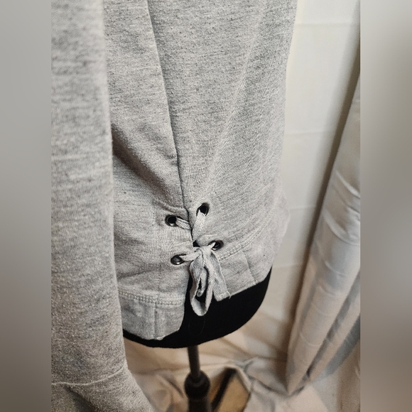 P.S. by Aeropostale Grey Sweatshirt - Picture 2 of 7